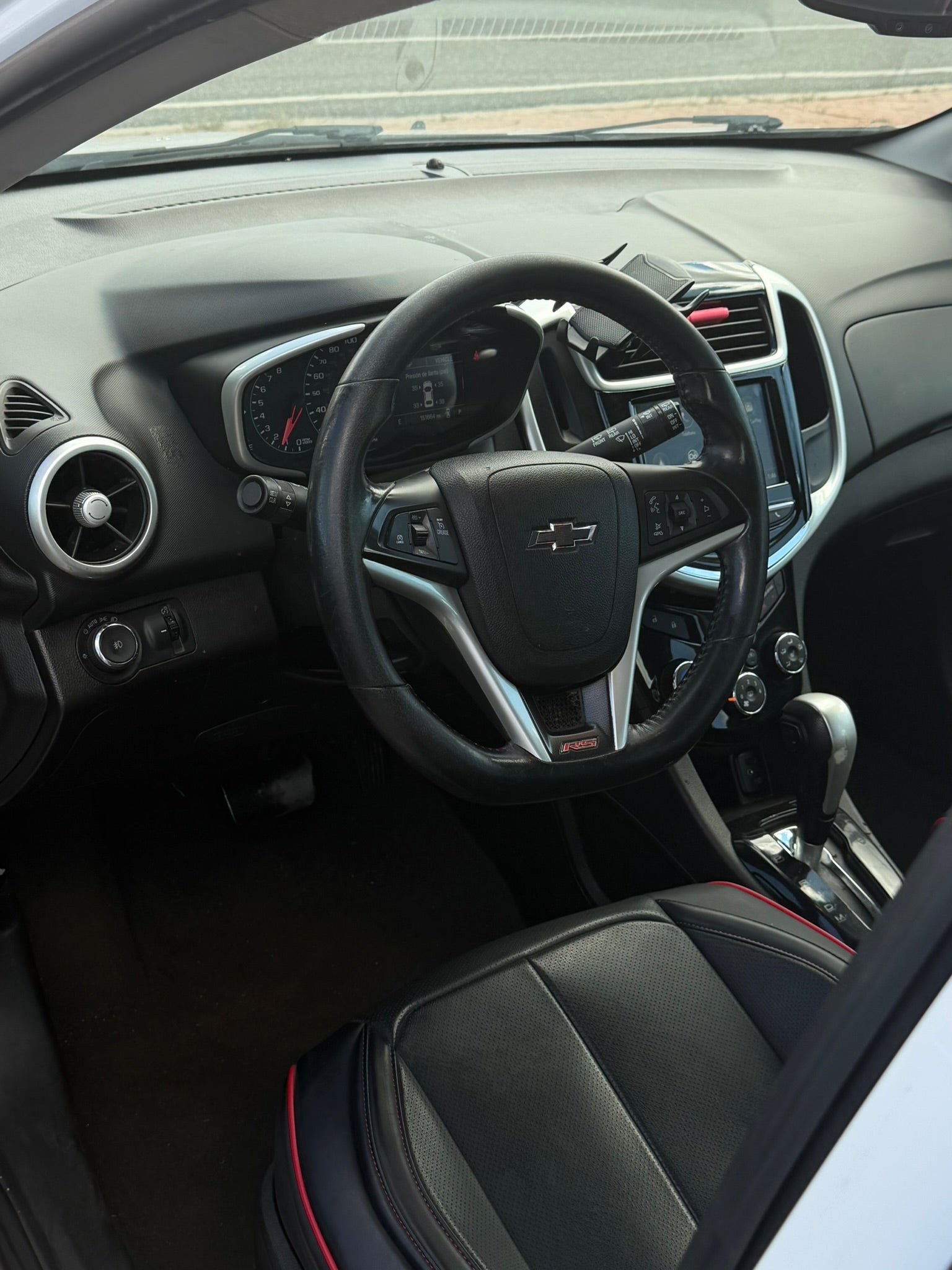 2016 Chevrolet sonic RS